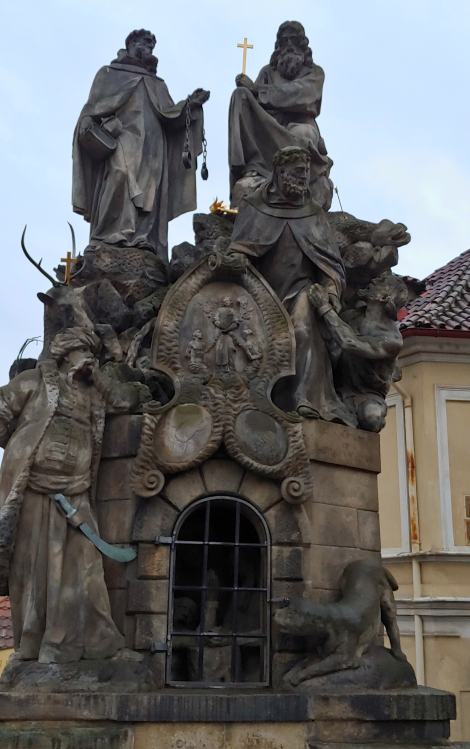 Statue Charles Bridge things to do in Prague