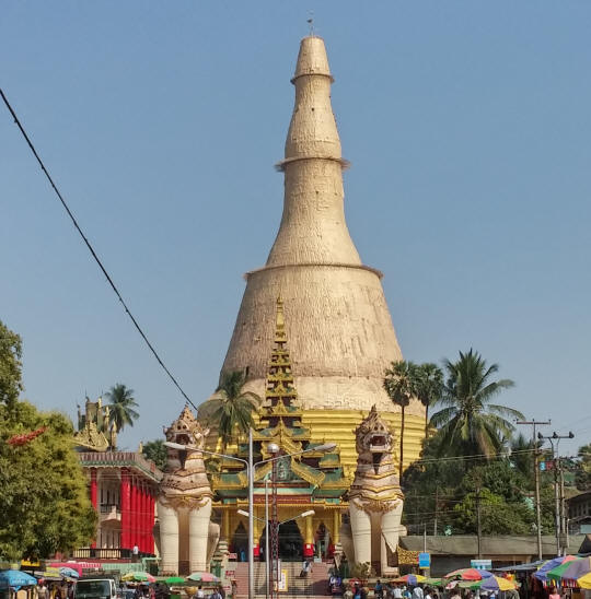 Shwe Pagoda