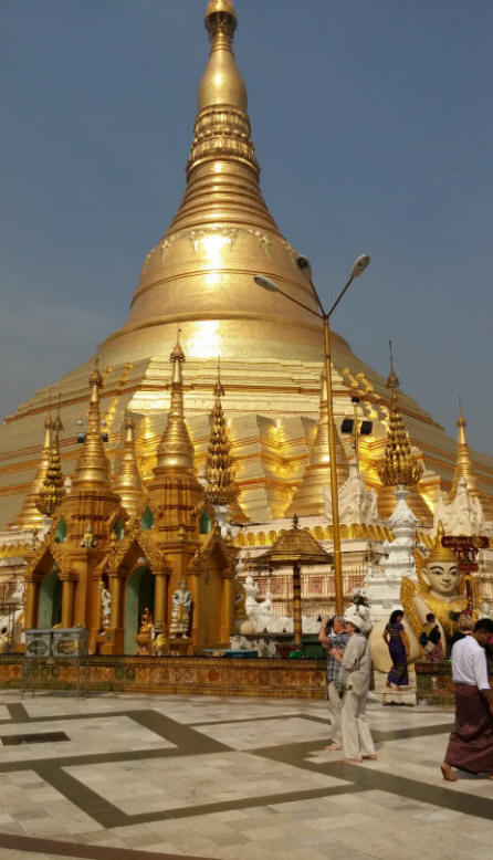 Shwedagon Pagoda Yangon